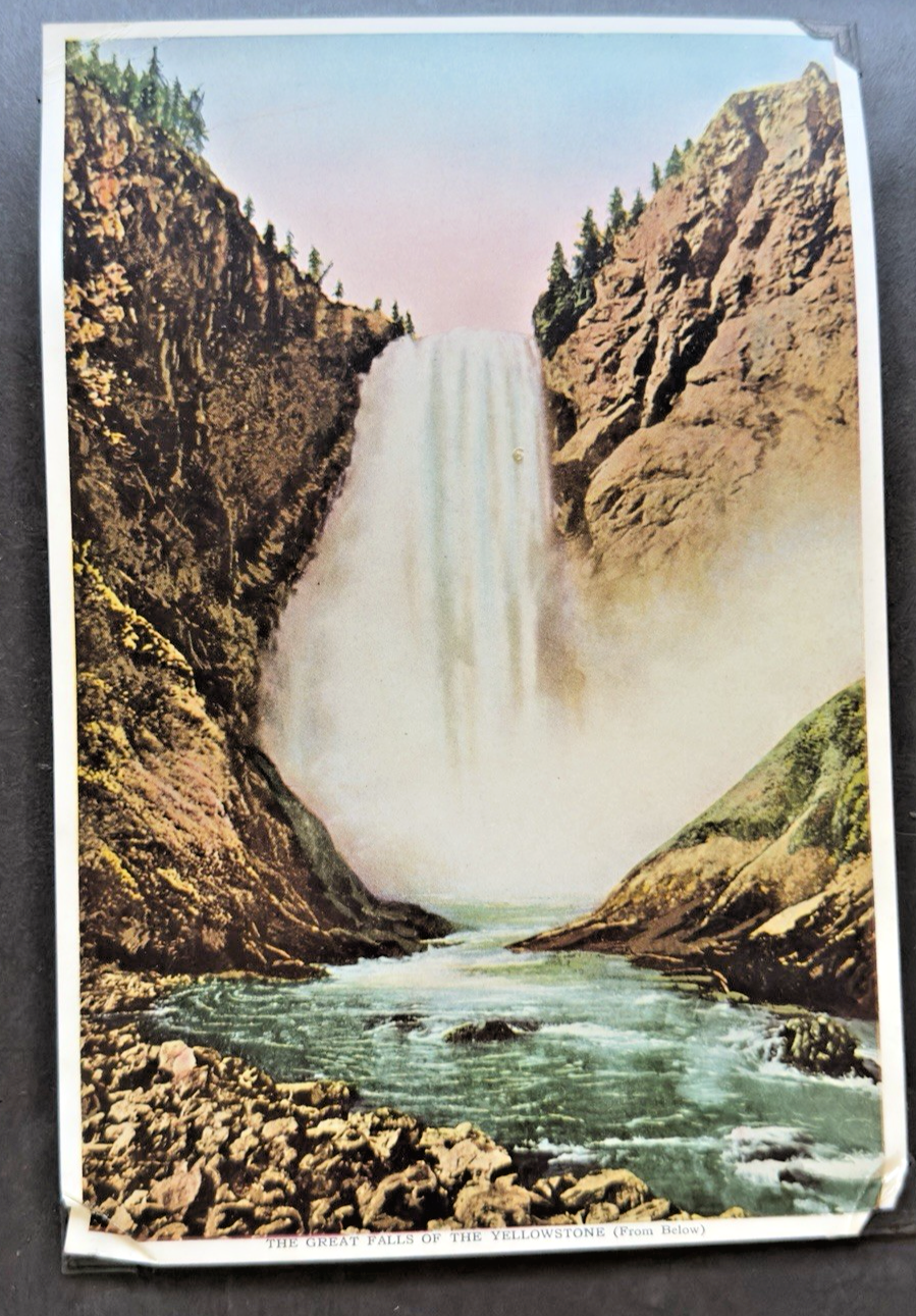Vintage Yellowstone Souvenir Photo Booklet / Album – “The Wonders of Geyserland”