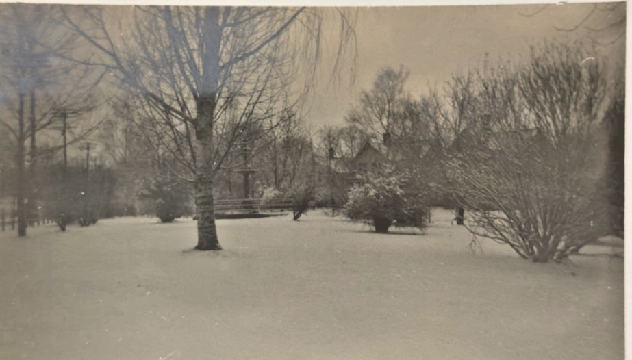 c1912 RPPC Akron, Ohio Family Real Photo Postcard