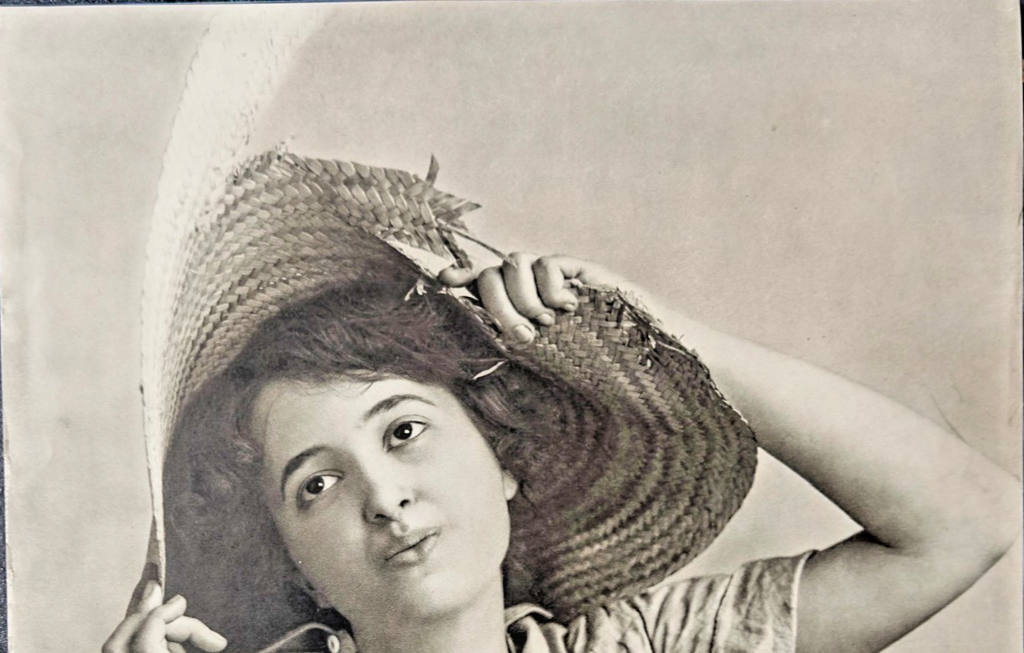 Early 1900 “Desire” Portrait Print – Supplement to The Sunday Sentinel