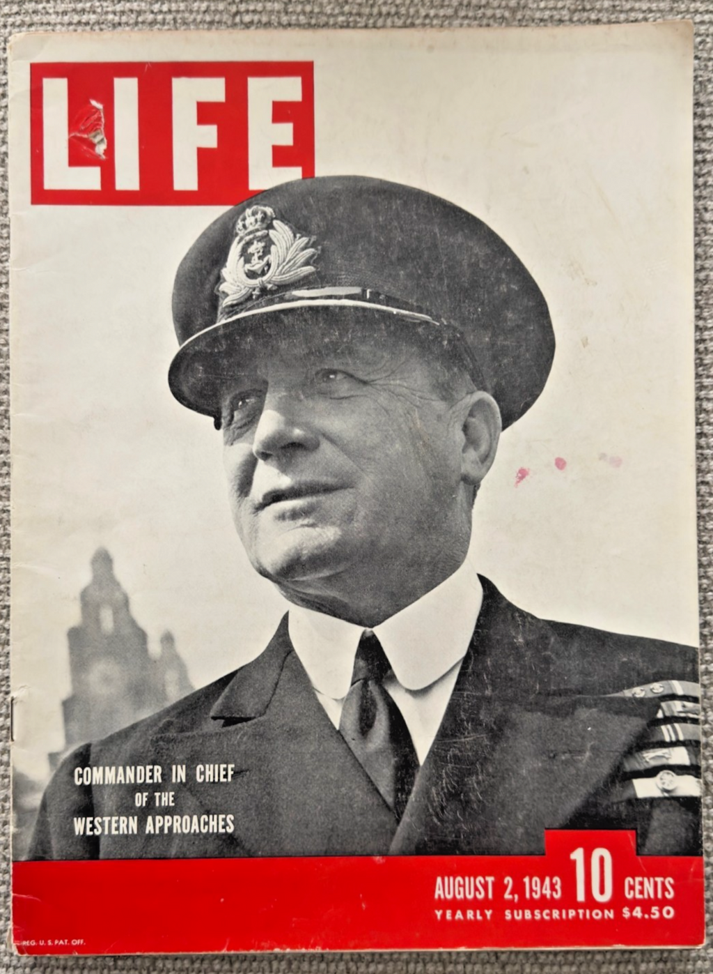 LOT 2 LIFE MAGAZINES -1943 'COMMANDER IN CHIEF' & '8TH AIR FORCE BOMBERS'