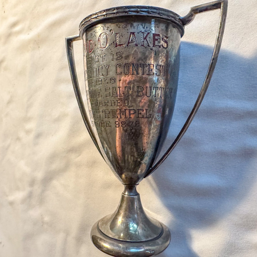 Land O' Lakes Vintage Trophy