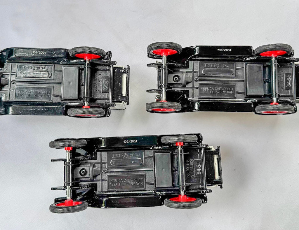 Land O Lakes Collector  1995 ERTL Co. 75th Anniversary Truck