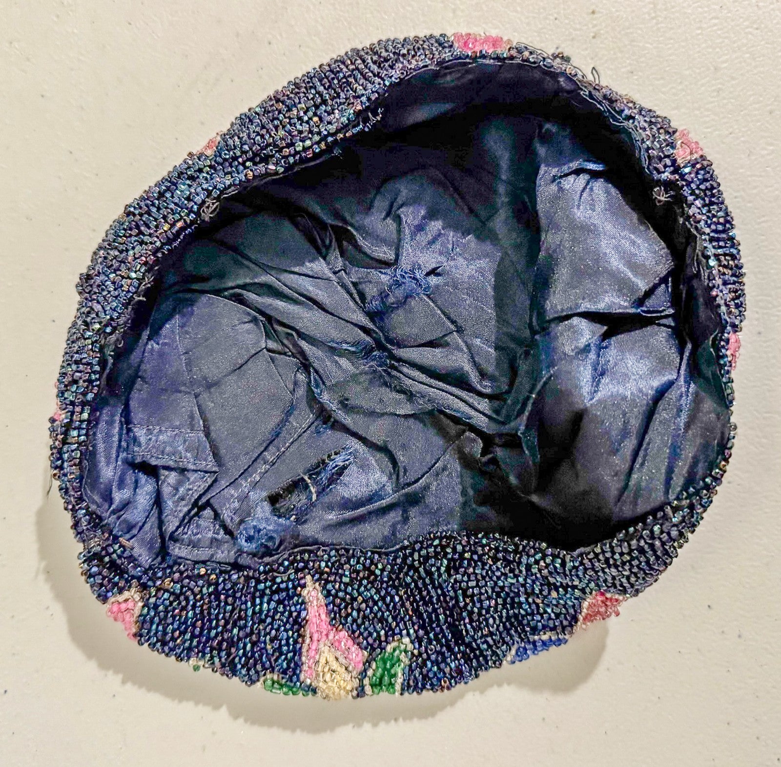 Vintage 1920s Beaded Cloche Skull Cap Flapper Hat Art Deco Hand-Beaded Antique