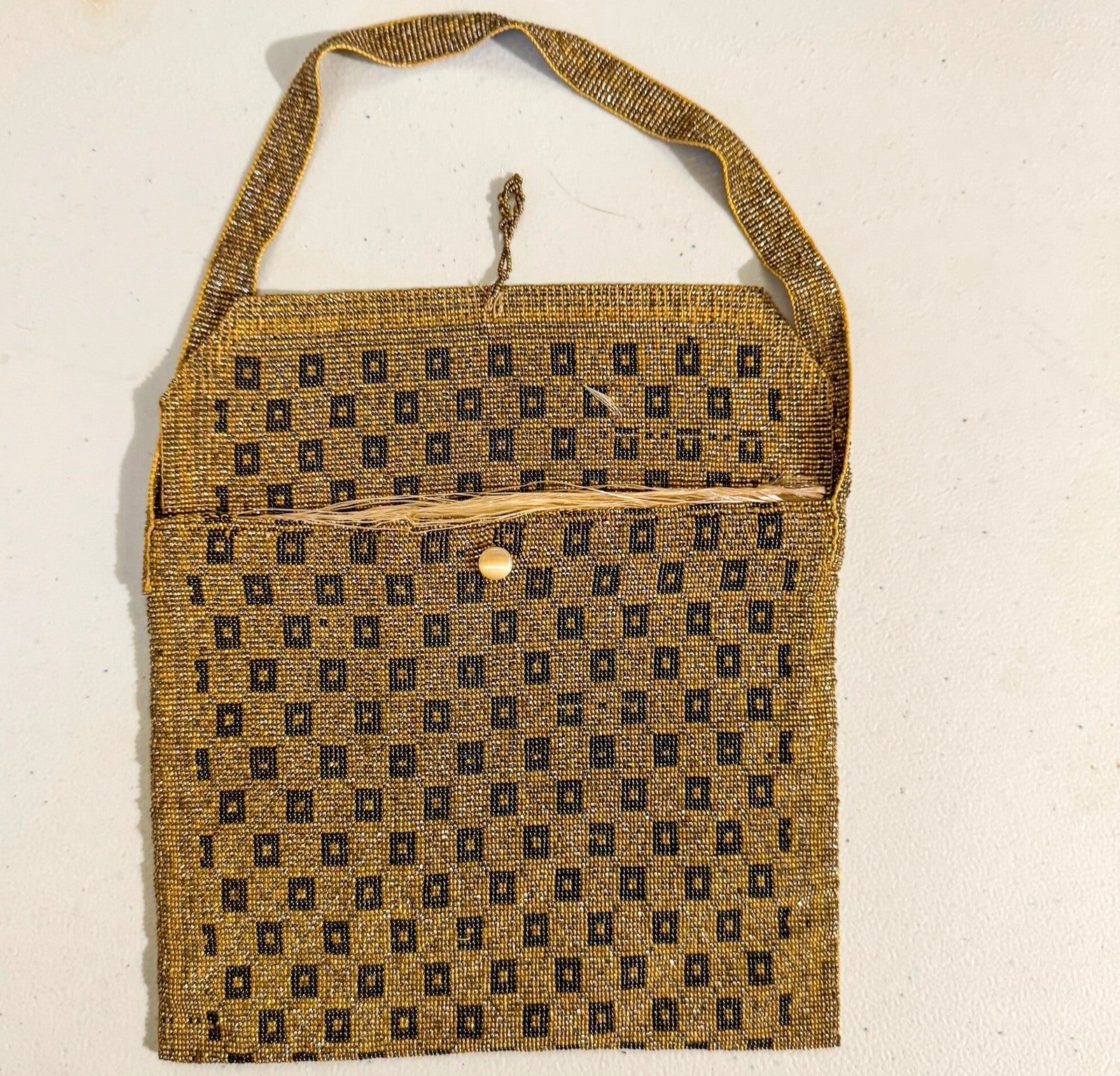 Vintage Art Deco style Gold/Black Beaded & Sequined Purse