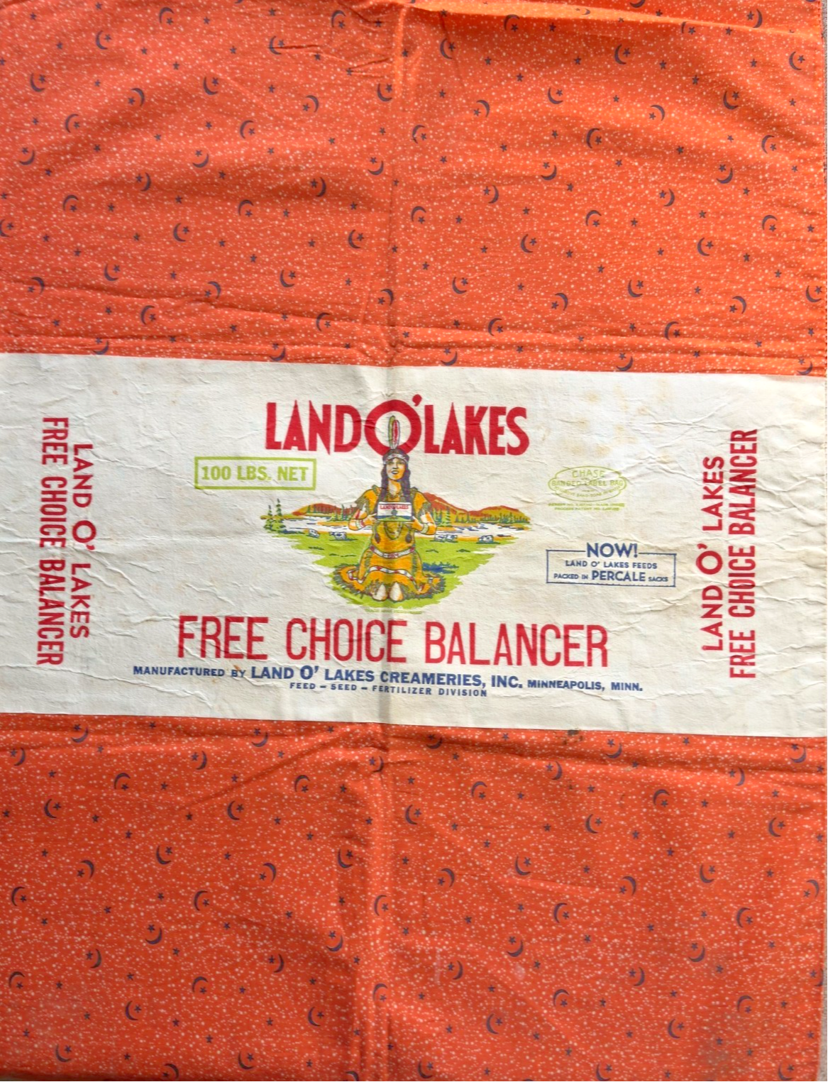 Land O' Lakes Free Choice Balancer bag with red pattern on a white background
