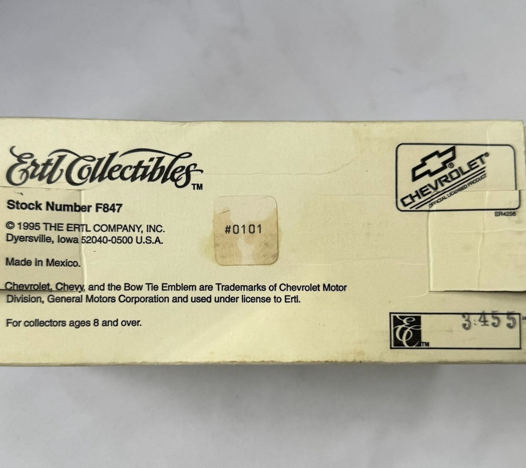 Land O Lakes Collector  1995 ERTL Co. 75th Anniversary Truck