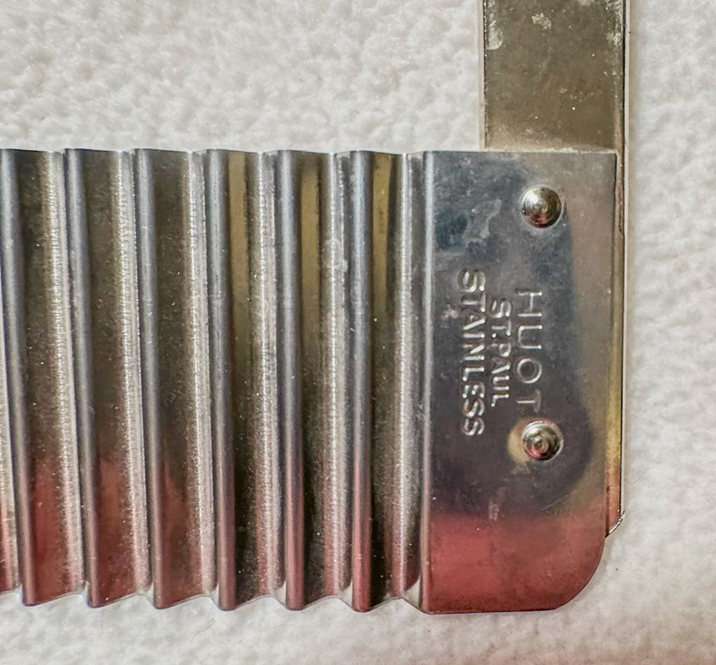 Vintage Huot Land O' Lakes Serrater & Meat Tenderizer 7"