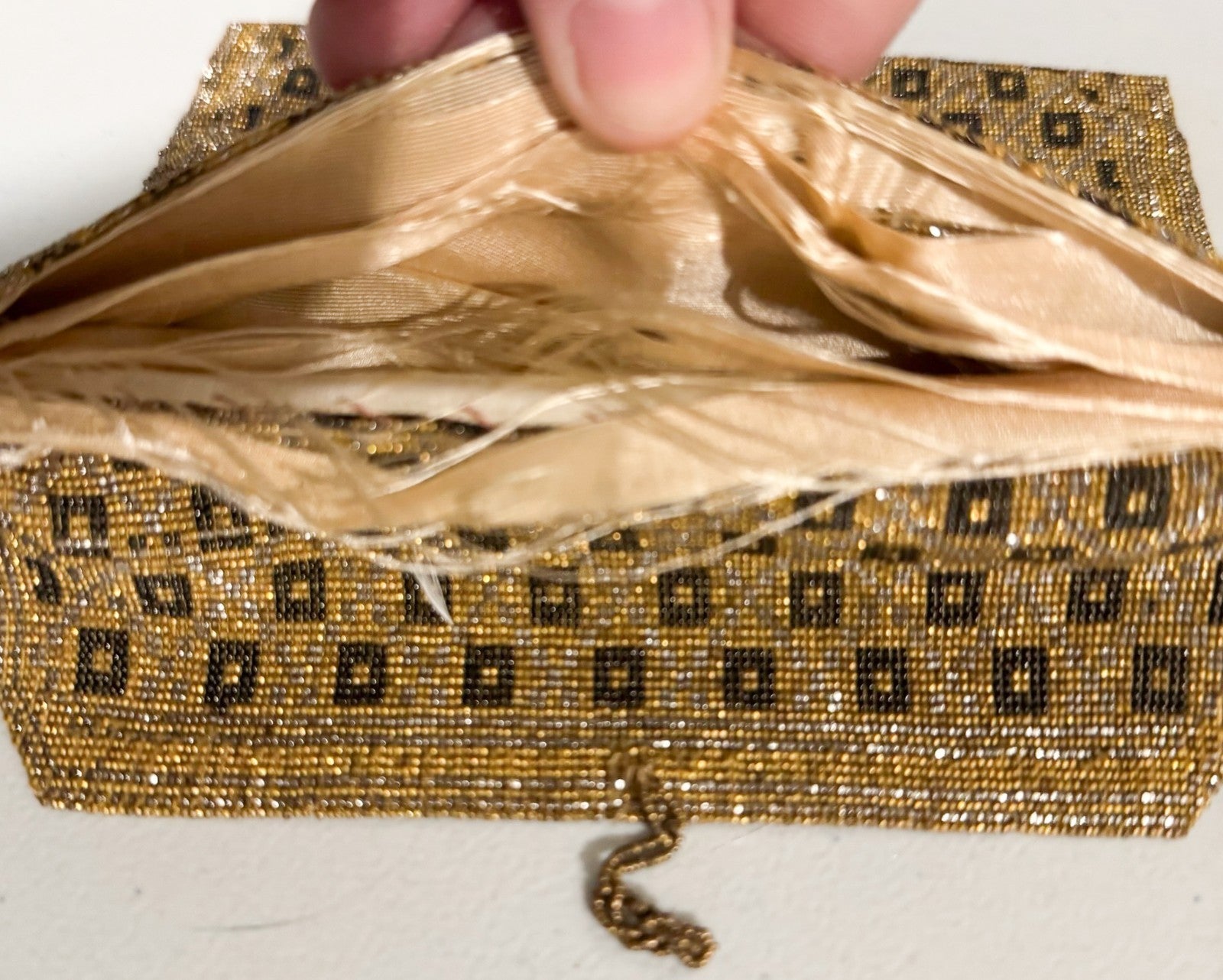 Vintage Art Deco style Gold/Black Beaded & Sequined Purse