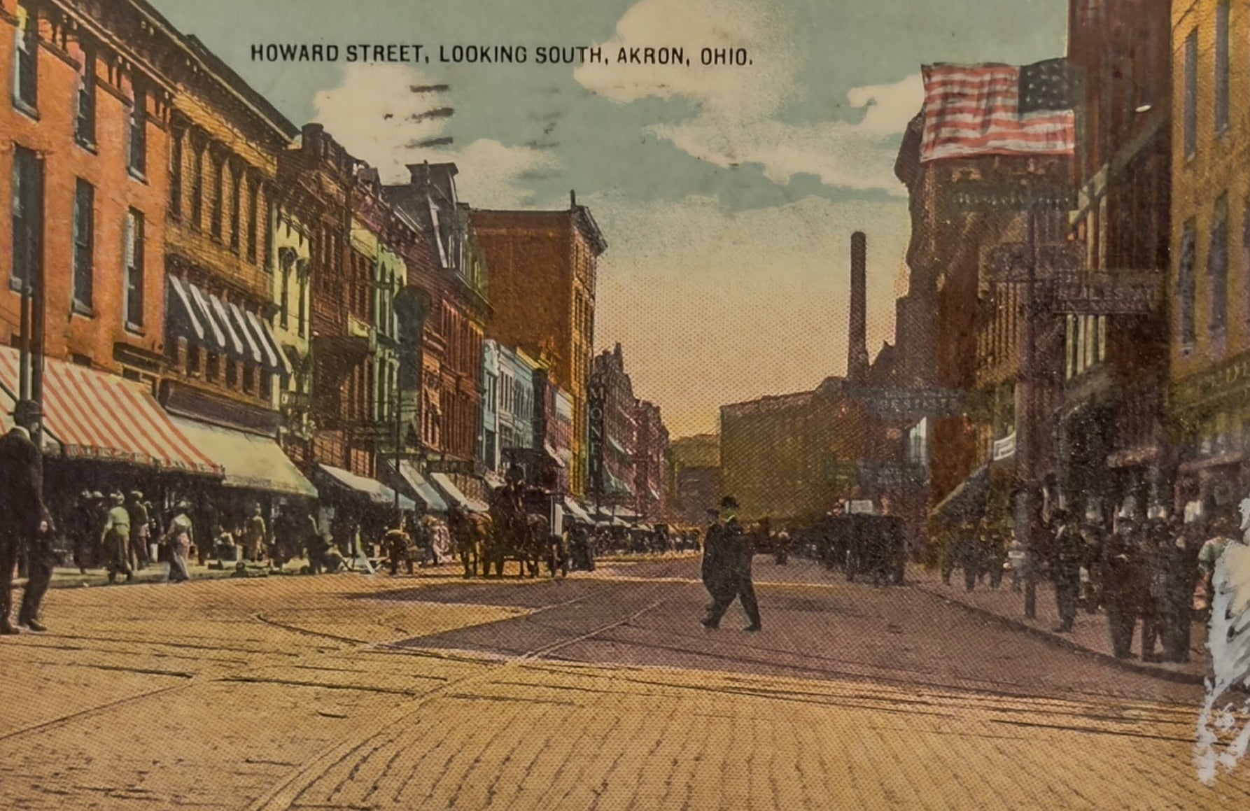 Howard Street Looking South Akron Ohio Postcard – Busy Downtown Scene – American Flag – c.1910s