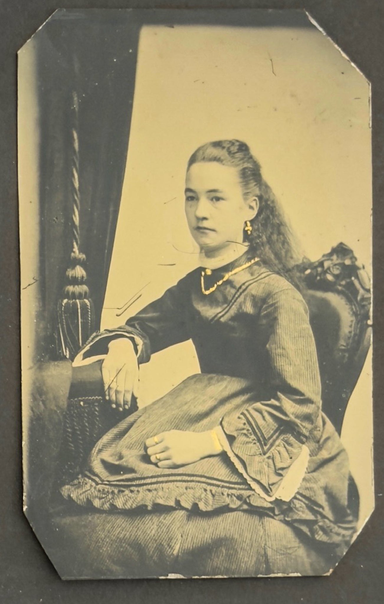 Antique Quarter Plate Tintype Victorian Woman Jewelry Portrait